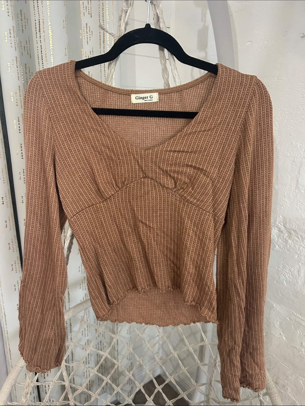 Ginger G Taupe Ribbed Sweetheart Long Sleeve Crop Top